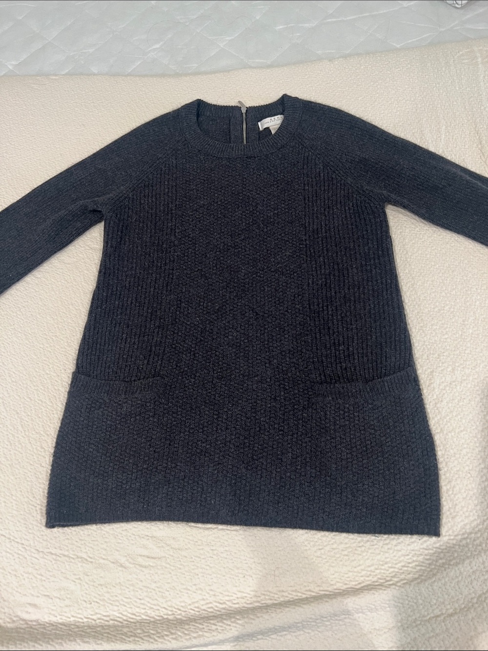 100% 2-ply Cashmere Women's Crewneck Longline Sweater - dark grey